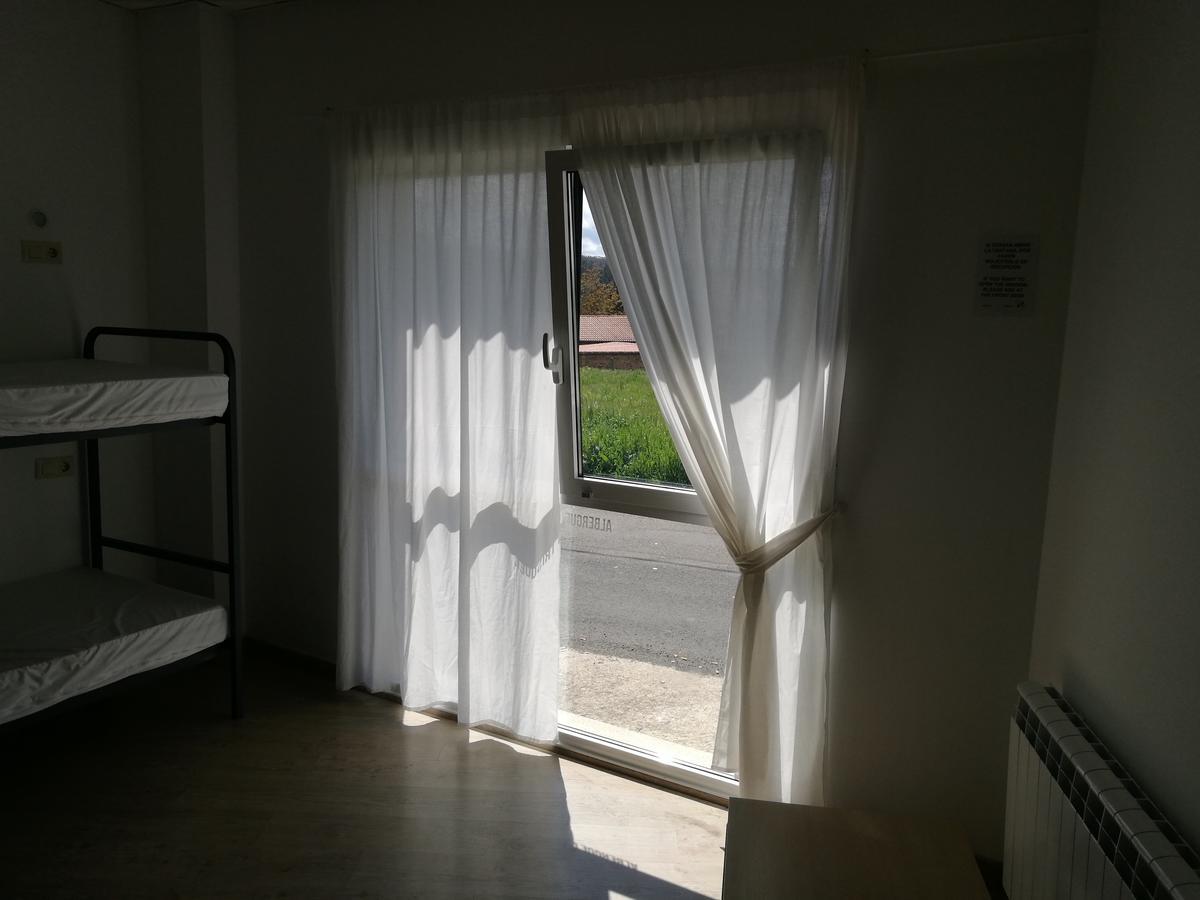 Albergue O Trisquel O Pedrouzo Dış mekan fotoğraf